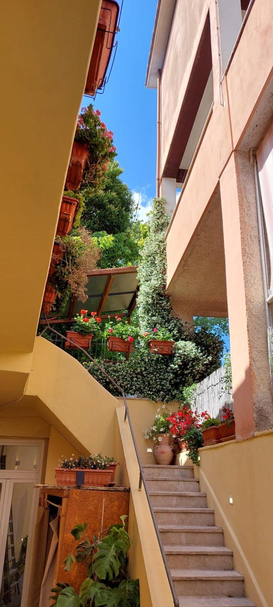 Elisa E Carla House Beautiful Apartments On The Cassia Rome Exterior photo